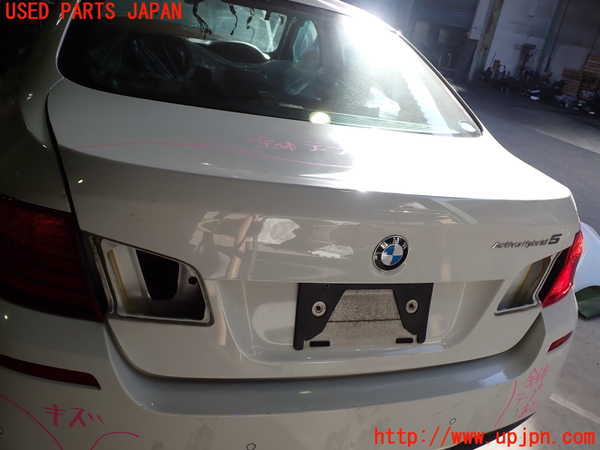 2UPJ-16451500]BMW アクティブハイブリッド5(AH5)(FZ35)(F10)トランク 中古_m0001.jpg