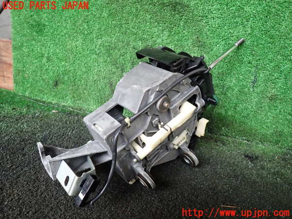 5UPJ-16487555]ハイエースバン200系(KDH205V)ATシフトレバー 中古_m0002.jpg