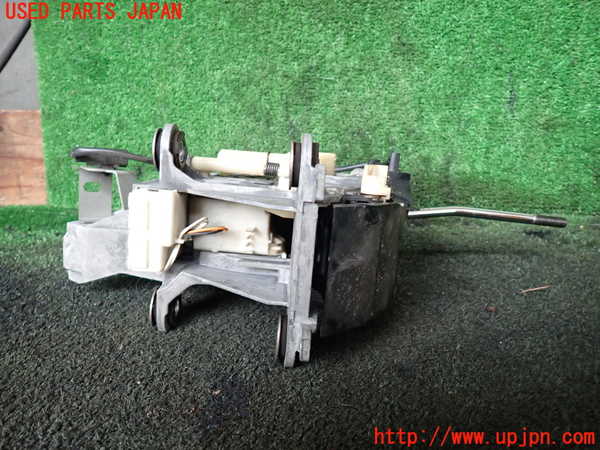 5UPJ-16487555]ハイエースバン200系(KDH205V)ATシフトレバー 中古_m0003.jpg