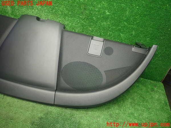 5UPJ-16527761]RX-8(SE3P)トノカバー1 中古_m0002.jpg