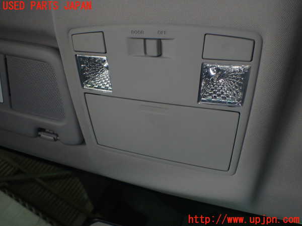 5UPJ-16526411]RX-8(SE3P)ルームランプ1（1列目） 中古_m0001.jpg