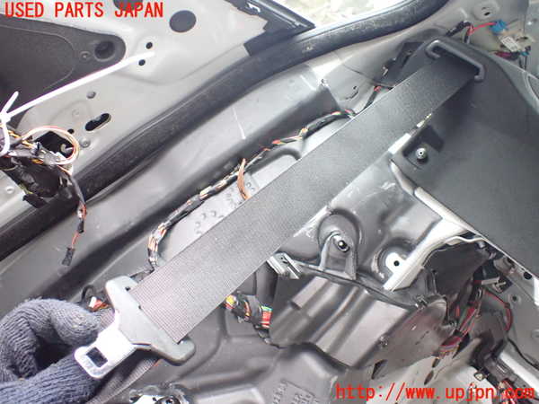 1UPJ-16537155]BMW 640i グランクーペ(6A30 F06)右2列目シートベルト 中古_m0001.jpg