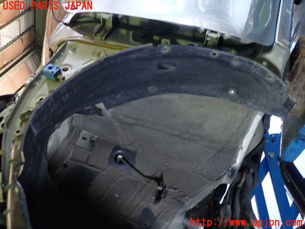 1UPJ-16541092]スイフトスポーツ(ZC33S)左前フェンダーライナー