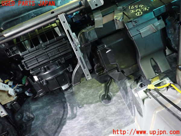 5UPJ-16546081]スイフトスポーツ(ZC33S)エバポレーター1 中古_m0004.jpg