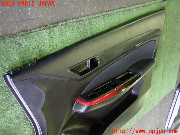 5UPJ-16541234]スイフトスポーツ(ZC33S)右前ドア内張り 中古_m0002.jpg