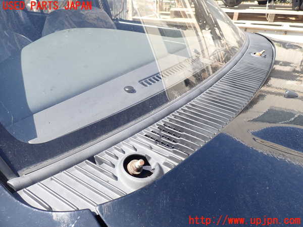 5UPJ-16581190]ハイラックスサーフ(RZN185W)カウルトップ 中古_m0002.jpg