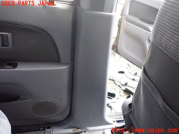 5UPJ-16587670]ハイラックスサーフ(RZN185W)左センターピラートリム 中古_m0001.jpg