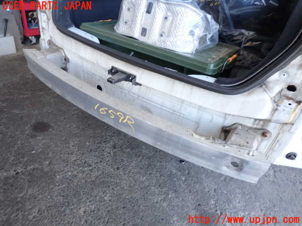 2UPJ-16591614]アウディ・A7 スポーツバック(4GCGWC)リアバンパーホースメント 中古_m0001.jpg
