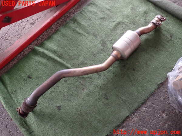 2UPJ-16592632]アウディ・A7 スポーツバック(4GCGWC)フロントパイプ2(左側) 中古_m0002.jpg