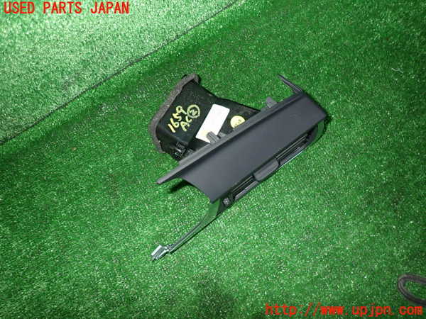 2UPJ-16597527]アウディ・A7 スポーツバック(4GCGWC)エアコン吹き出し口2 中古_m0002.jpg