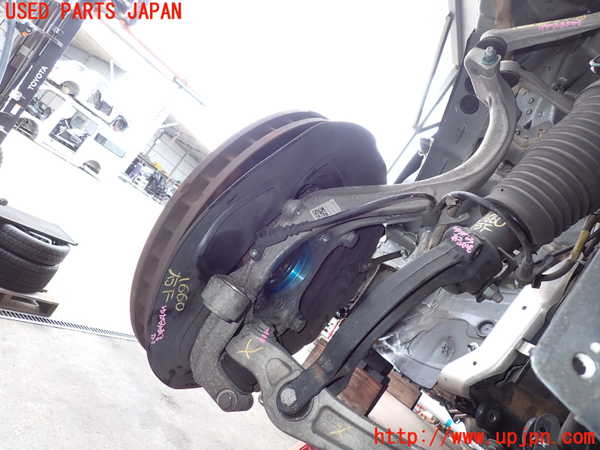2UPJ-16604290]アウディ・S6(4GCEUA)右フロントナックルハブ 中古_m0001.jpg