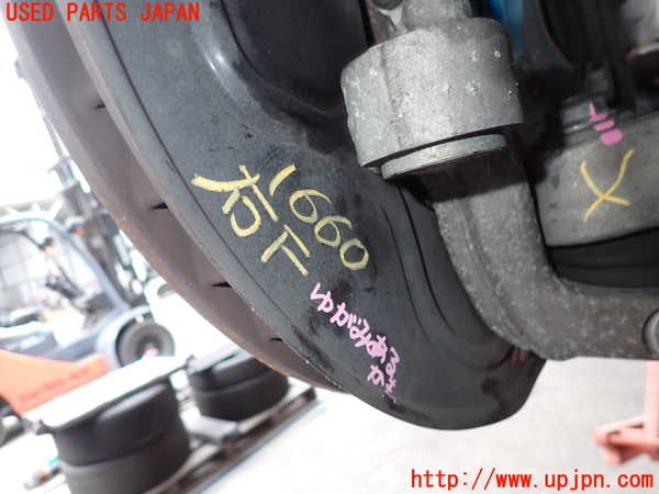 2UPJ-16604290]アウディ・S6(4GCEUA)右フロントナックルハブ 中古_m0002.jpg