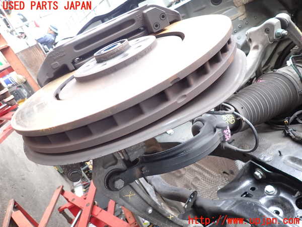2UPJ-16604290]アウディ・S6(4GCEUA)右フロントナックルハブ 中古_m0003.jpg