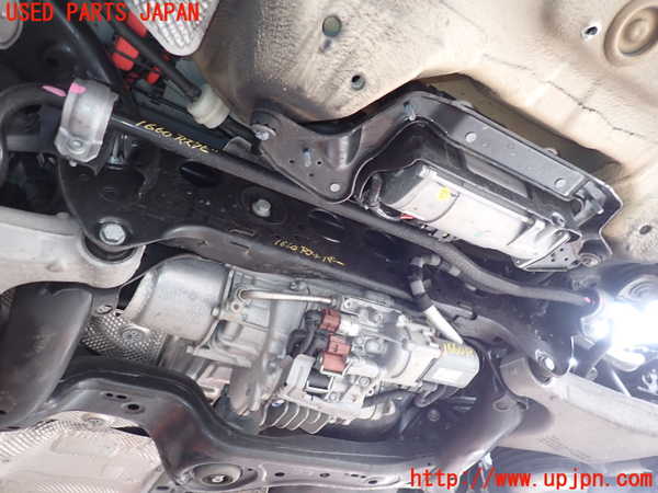 2UPJ-16605445]アウディ・S6(4GCEUA)リアスタビライザー 中古_m0001.jpg