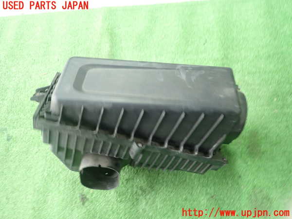 5UPJ-16642560]アルファロメオ・ステルヴィオ(94920)エアクリーナーボックス 中古_m0001.jpg