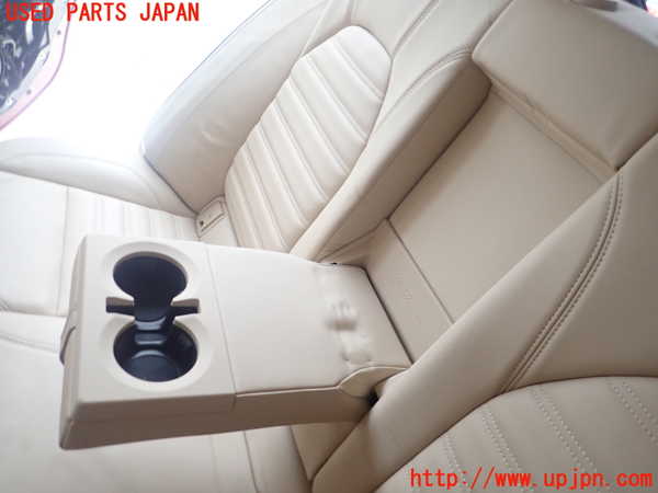 5UPJ-16647385]アルファロメオ・ステルヴィオ(94920)リアシート 中古_m0002.jpg