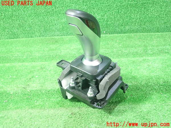 5UPJ-16647555]アルファロメオ・ステルヴィオ(94920)ATシフトレバー 中古_m0002.jpg