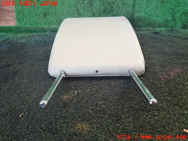 5UPJ-16667270]パジェロ(V98W)左3列目ヘッドレスト 中古_m0003.jpg