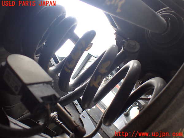 5UPJ-16675100]ジープグランドチェロキー(WK36T)右リアスプリング 中古_m0001.jpg