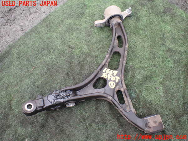 5UPJ-16675176]ジープグランドチェロキー(WK36T)右フロントロアアーム1 中古_m0001.jpg