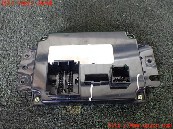 5UPJ-16676146]ジープグランドチェロキー(WK36T)コンピューター1 (P68247686AC) 中古_m0003.jpg