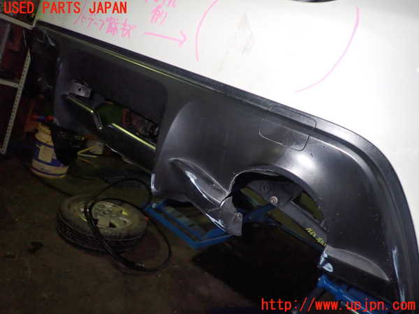 5UPJ-16681610]８６(BRZ)(ZN6)リアバンパー 【ジャンク】_m0004.jpg