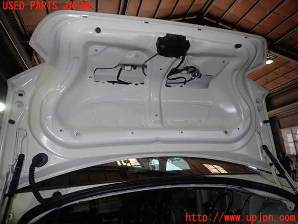 5UPJ-16681500]８６(BRZ)(ZN6)トランク 中古_m0004.jpg