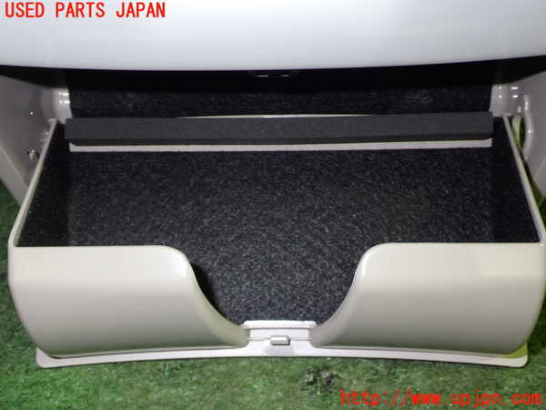 5UPJ-16706411]エクストレイル(T33)ルームランプ1 (1列目) 中古_m0002.jpg