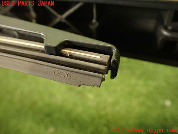 5UPJ-16721661]レクサス・RX350(GGL15W)リアワイパーアーム1 中古_m0004.jpg