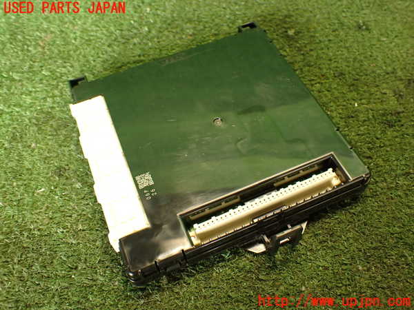 5UPJ-16726148]レクサス・RX350(GGL15W)コンピューター3 (MPX BODY) 中古_m0002.jpg