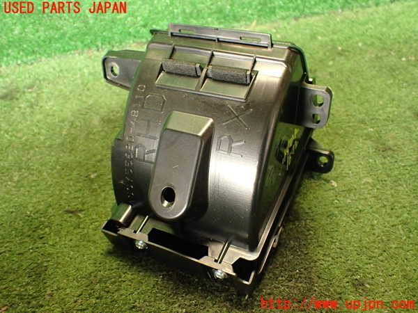 5UPJ-16727841]レクサス・RX350(GGL15W)小物入れ1 中古_m0003.jpg