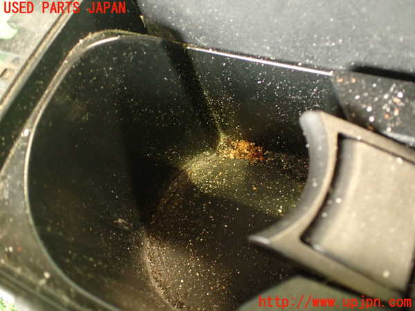 5UPJ-16727810]レクサス・RX350(GGL15W)ドリンクホルダー 中古_m0003.jpg