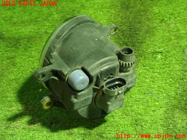 5UPJ-16771180]レクサス・IS F(USE20)右フォグ 中古_m0004.jpg