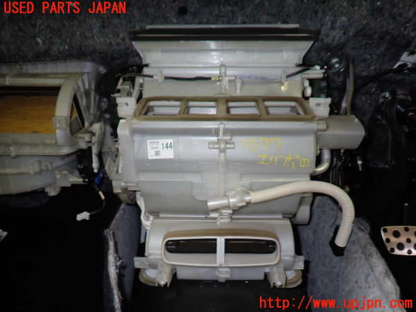 5UPJ-16776081]レクサス・IS F(USE20)エバポレーター1 中古_m0001.jpg
