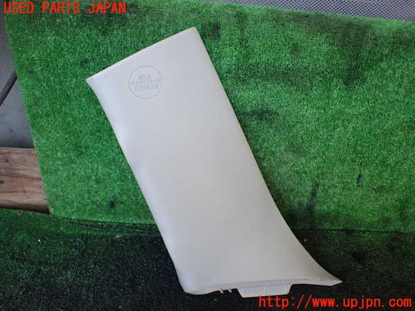 5UPJ-16787660]FJクルーザー(GSJ15W)左フロントピラートリム 中古_m0001.jpg