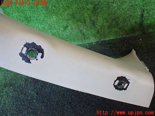 5UPJ-16787660]FJクルーザー(GSJ15W)左フロントピラートリム 中古_m0002.jpg