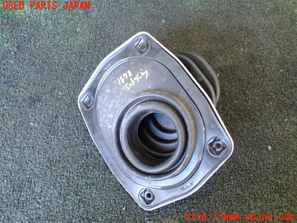 5UPJ-16787575]FJクルーザー(GSJ15W)シフトブーツ 中古_m0002.jpg