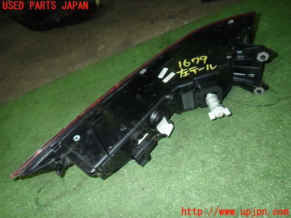 1UPJ-16791536]ジャガー・Fペース(DC2XB)左テールランプ 中古_m0004.jpg