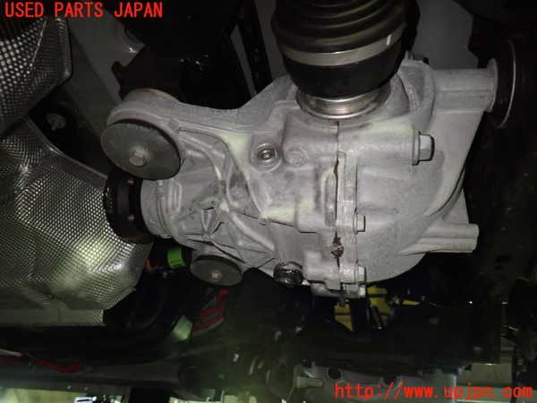 1UPJ-16794355]ジャガー・Fペース(DC2XB)リアデフ 中古_m0002.jpg