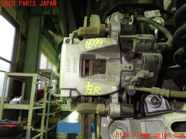 1UPJ-16794095]ジャガー・Fペース(DC2XB)左リアキャリパー 中古_m0001.jpg