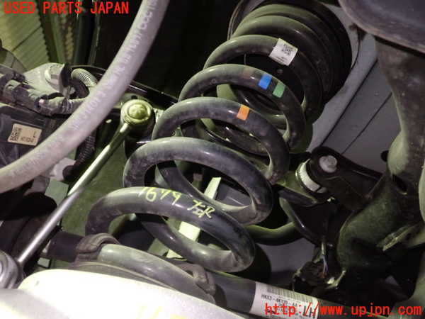 1UPJ-16795105]ジャガー・Fペース(DC2XB)左リアスプリング 中古_m0001.jpg