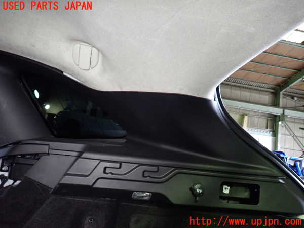 1UPJ-16797675]ジャガー・Fペース(DC2XB)右リアピラートリム 中古_m0004.jpg