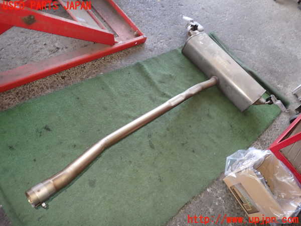 2UPJ-16822671]ジープ・レネゲード(BV13PM)リアマフラー1 中古_m0001.jpg