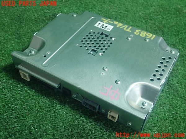 5UPJ-16836660]クラウン ハイブリッド(AZSH20)TVチューナー 中古_m0002.jpg