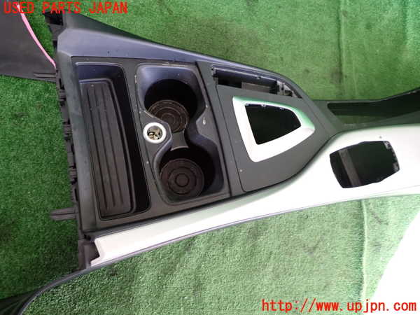 5UPJ-16847540]BMW 116i(1A16)(F20)センターコンソール 中古_m0003.jpg