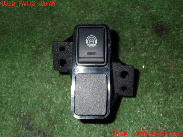 5UPJ-16866309]セレナ e-POWER(HFC27)スイッチ4 中古_m0001.jpg