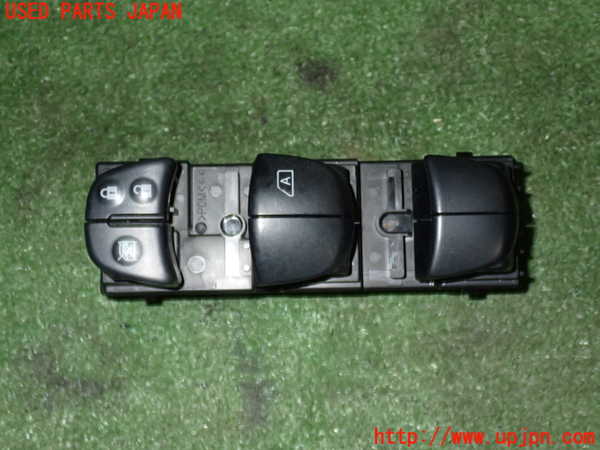 5UPJ-16866240]セレナ e-POWER(HFC27)右前パワーウィンドウスイッチ 中古_m0001.jpg