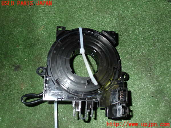 5UPJ-16866800]セレナ e-POWER(HFC27)スパイラルケーブル(リール) 中古_m0002.jpg