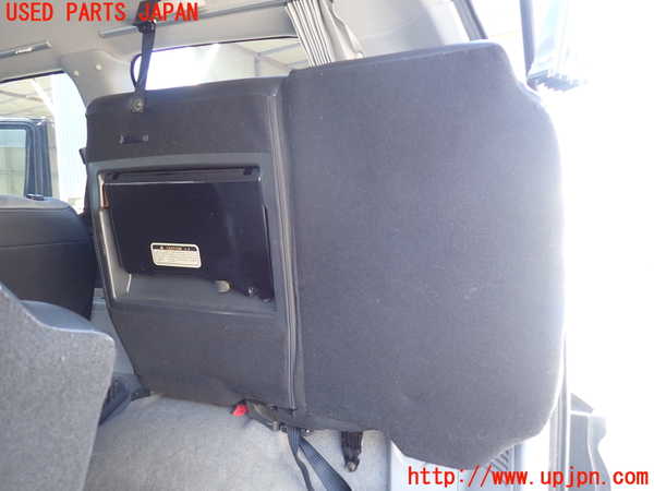 5UPJ-16877235]デリカ スペースギア(PD6W)右3列目シート 中古_m0005.jpg