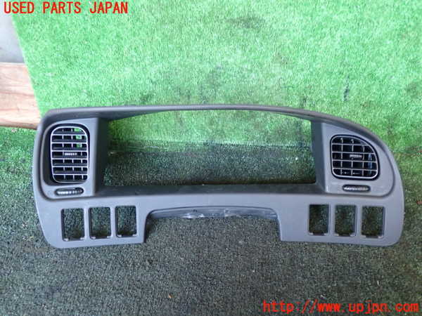 5UPJ-16877510]デリカ スペースギア(PD6W)メーターフード 中古_m0001.jpg